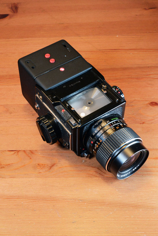 I'm Back Low cost Medium Format digital back Indiegogo