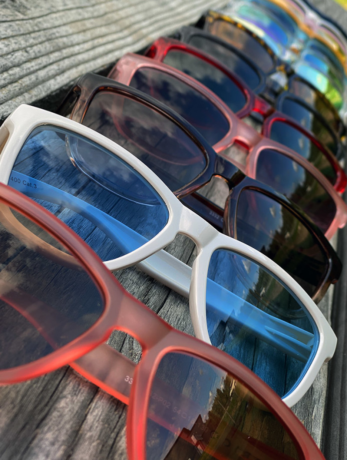 MOO:D - Colorful sunglasses