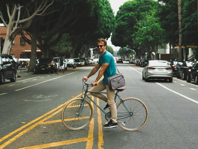 Moose Designs Multi Functional Workstation Bag Indiegogo