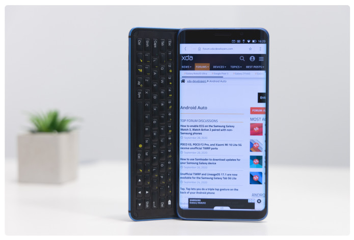 F(x)tec Pro1-X, a keyboard phone