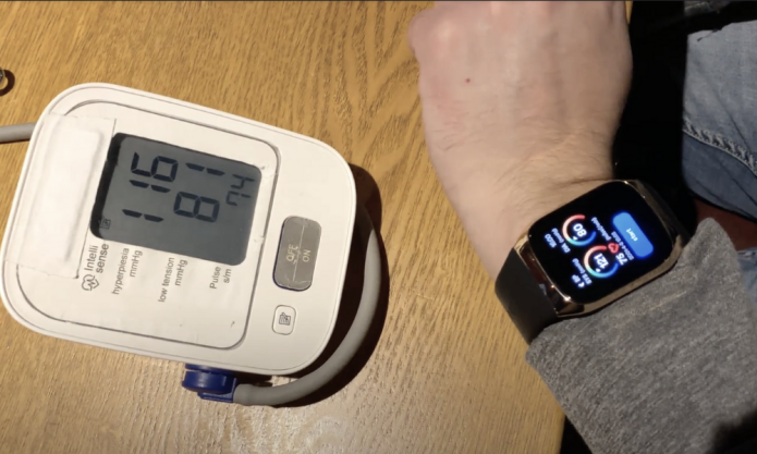 YHE BP Doctor Pro in test: smartwatch with blood pressure measurement