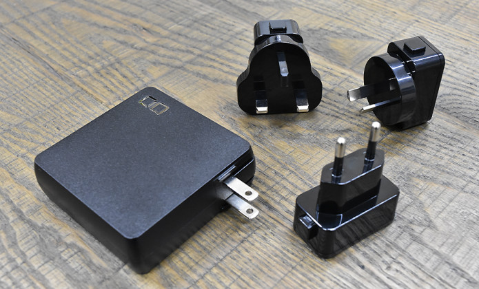 The World's Smallest Built-in Plug Power Bank | Indiegogo