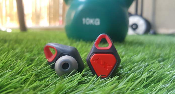 Axum Sports Wireless Earbuds - Signal Never Drops | Indiegogo